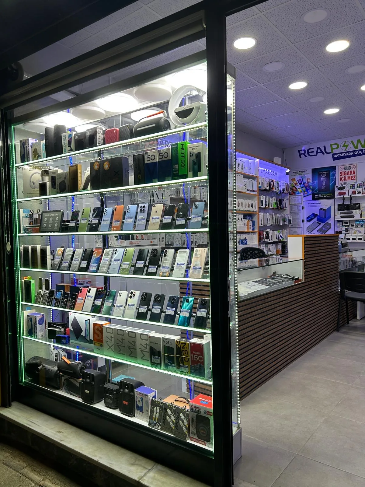 Yenişehir Cep Hastanesi mağaza 1